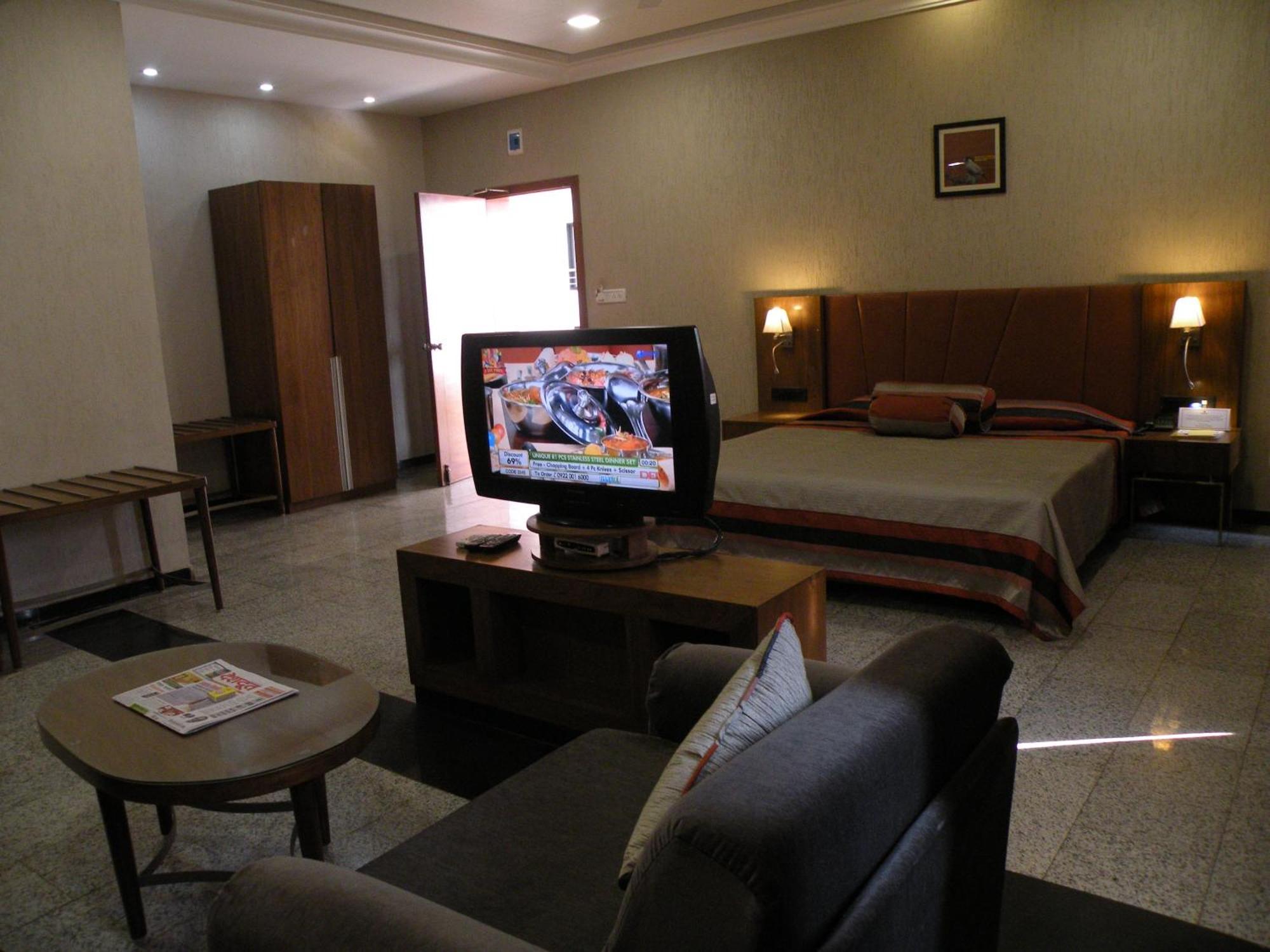 Nasiklub Hotel ภายนอก รูปภาพ
